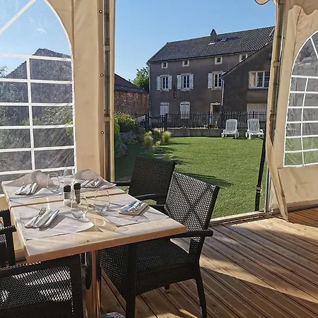 De La Poste La Cavalerie