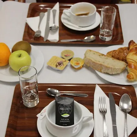 Hotel De La Poste La Cavalerie