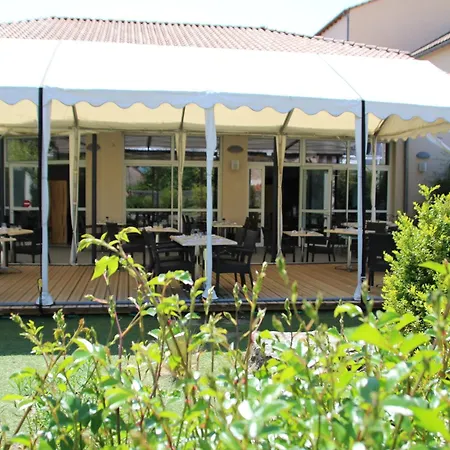 De La Poste Hotell 2*