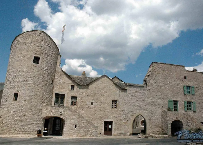 De La Poste 2* La Cavalerie